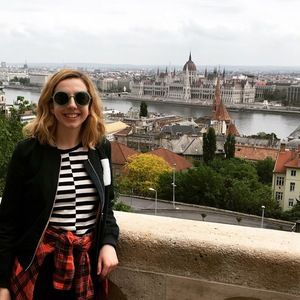 Meet your Posher, Ally